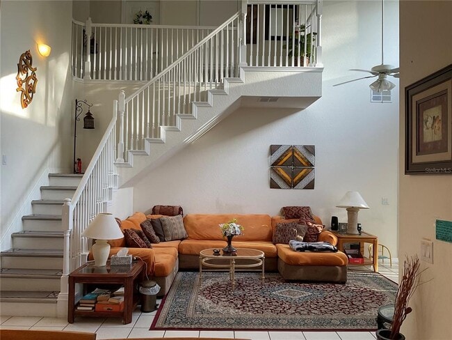 Photo - 329 Windsor Pl