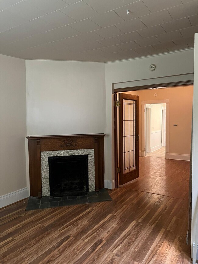 Photo - 366 Woodmere Ave SE Unit 1