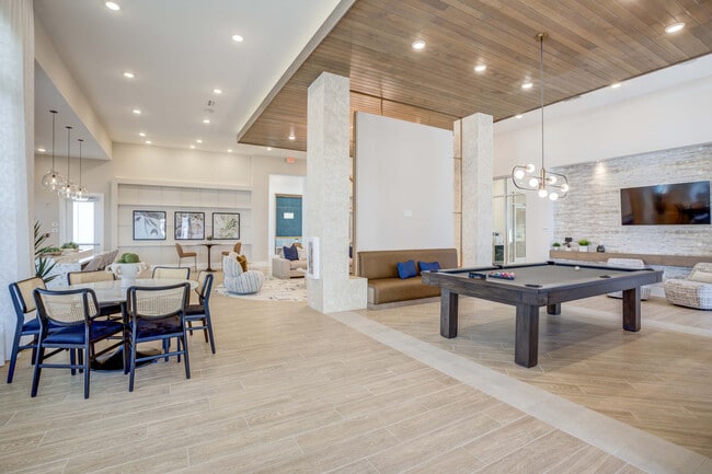 Alton Serenoa apartments — community photo