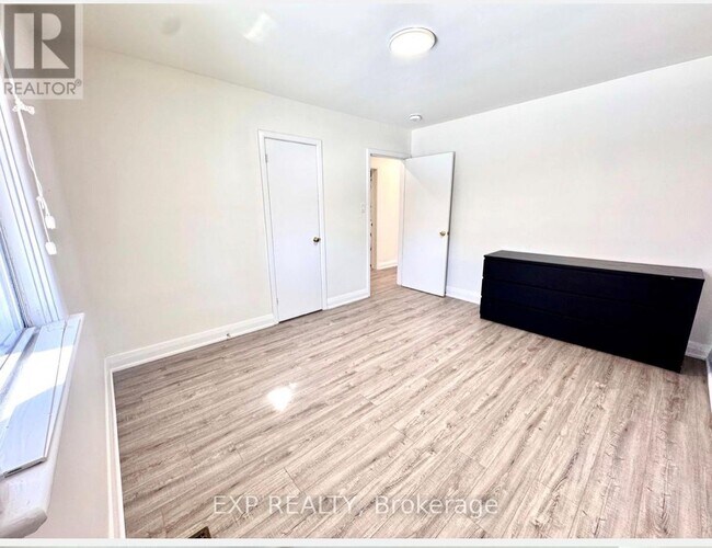 Photo - 119 Earlton Rd