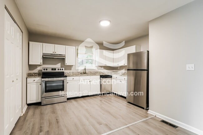Photo - 912 S Jackson St