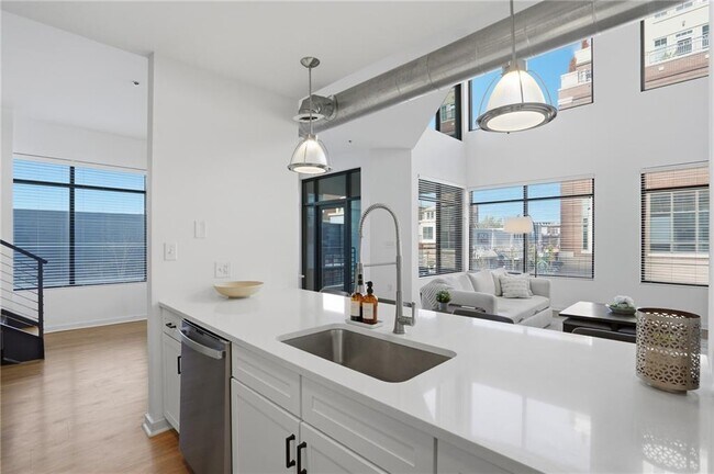 Photo - 260 18th St NW Unit 10211