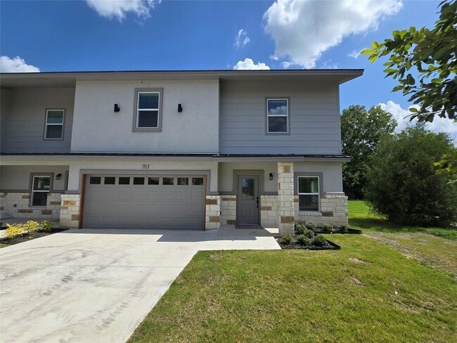 Building Photo - 2105 Tiger Trail Unit 703