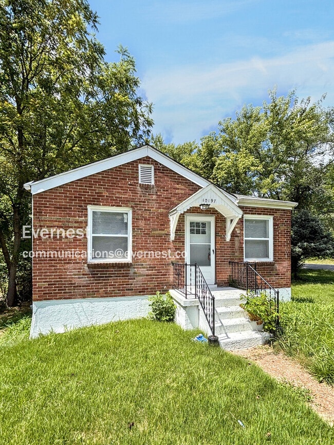 Building Photo - 10197 Green Valley Dr Rental