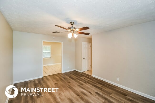 Photo - 4080 Loys Dr