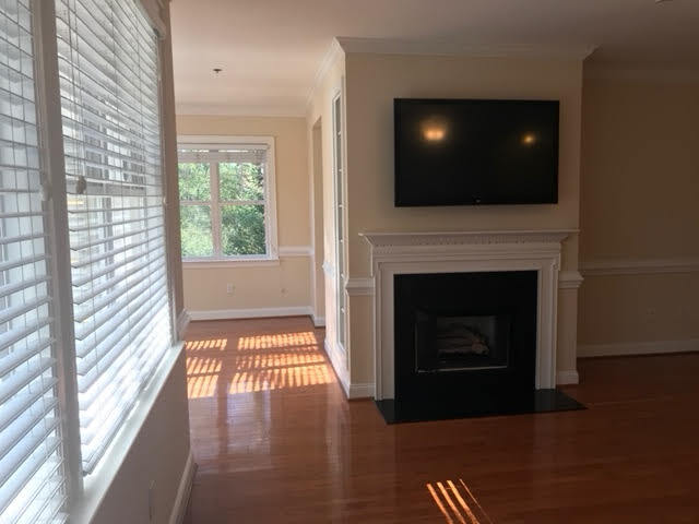 Photo - 5601 Fairview Rd Unit 2