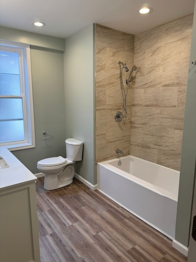 Photo - Large Single-Family Home on N 17th St