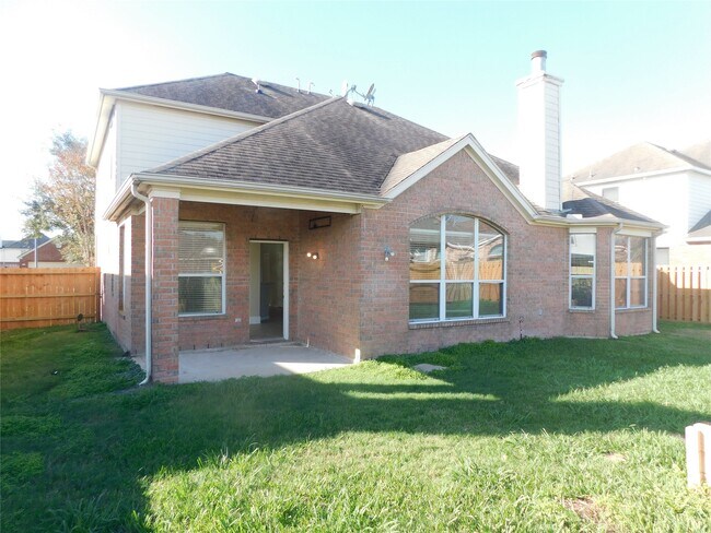 2511 Sunlight Ln