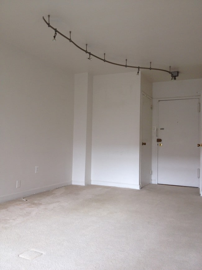 Photo - 1021 Arlington Blvd Unidad ##