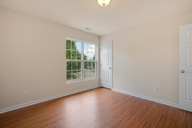 Photo - 5020 Babbling Brook Dr