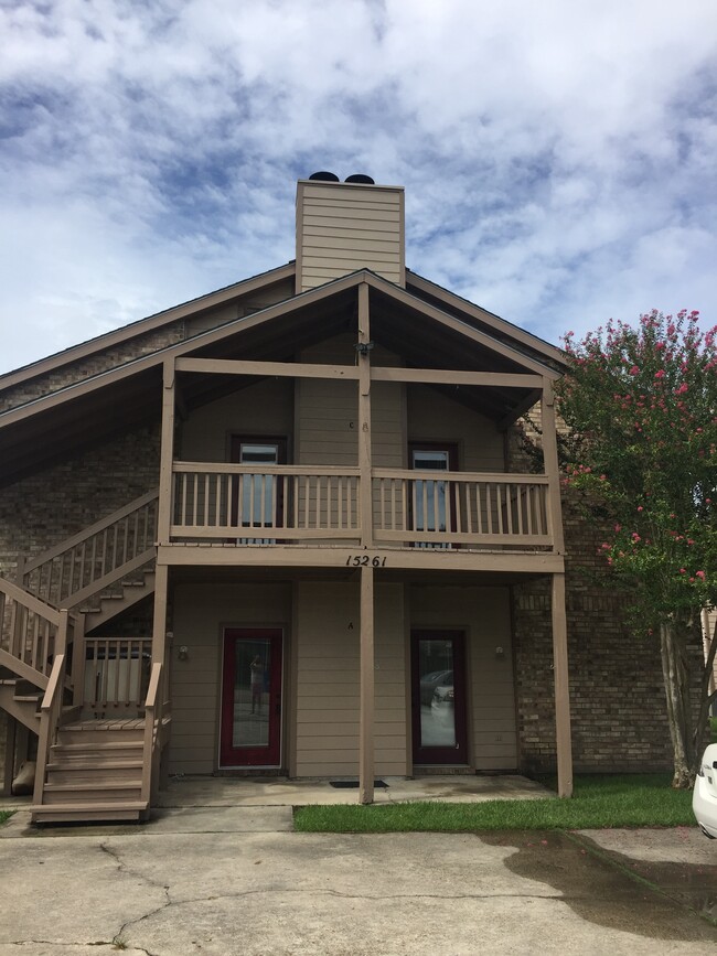 Building Photo - 15261 Jones Creek Village Ave Unit C Rental