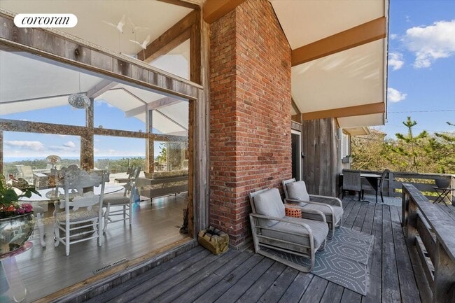 Photo - 323 Marine Blvd