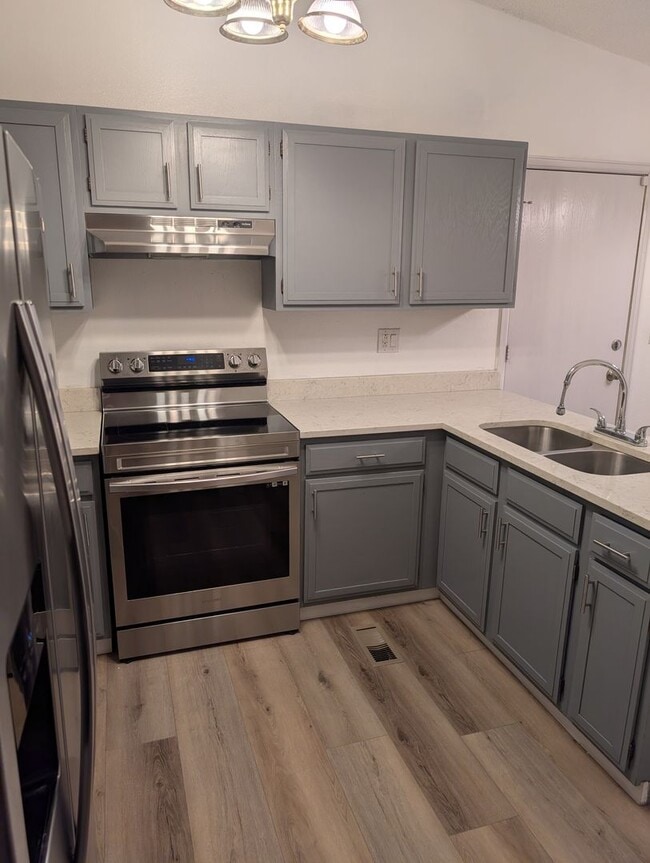 Photo - Cimmaron Hills Home