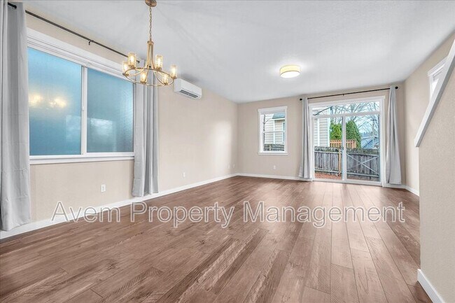 Photo - 2736 SE 84th Ave