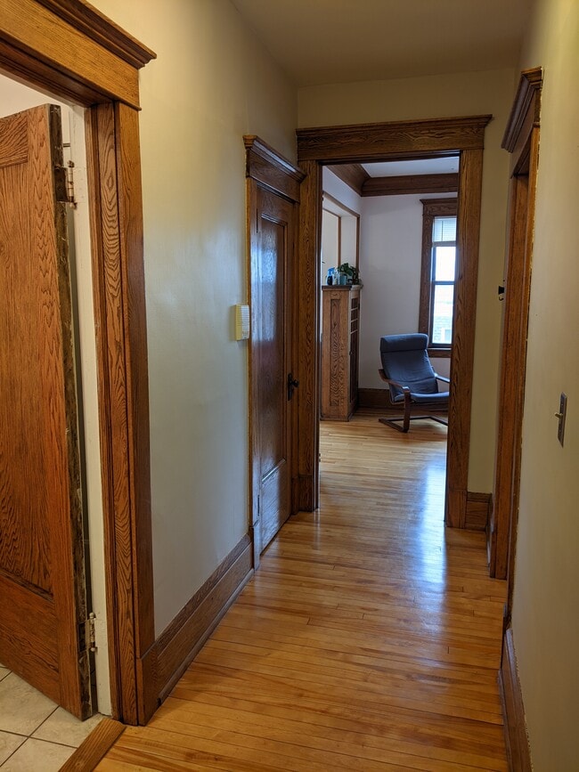 Photo - 1110 W 25th St Unit 301