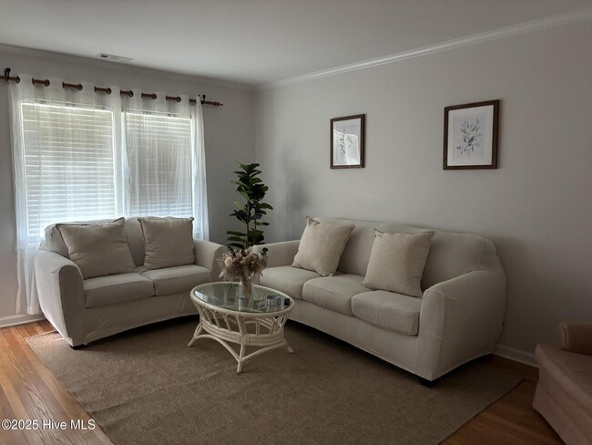 Photo - 157 Arthur Rd