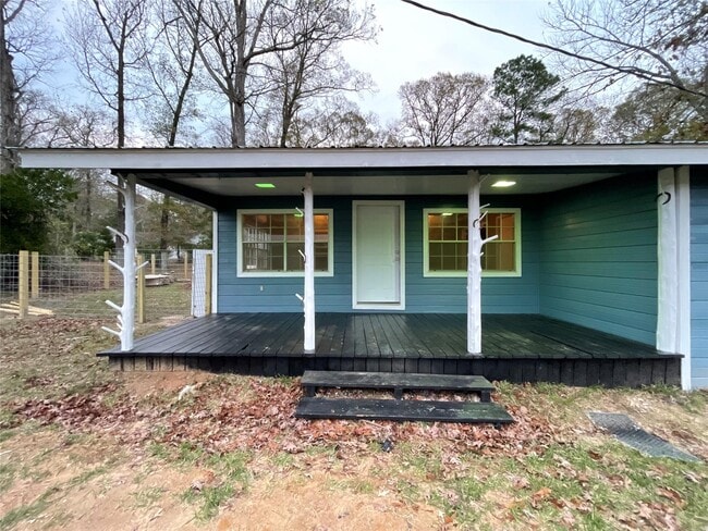Photo - 111 Cronin Rd