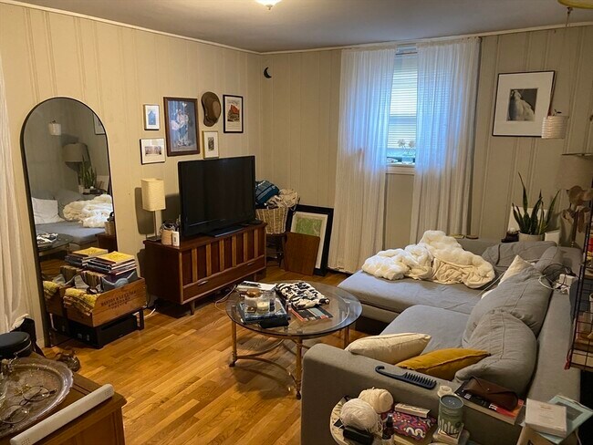 Photo - 15 Park Vale Ave Apartment Unit 2B