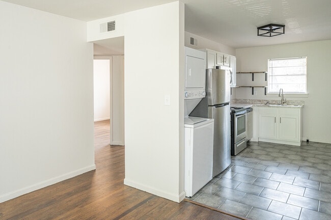 Photo - 1140 12th St S Unit F