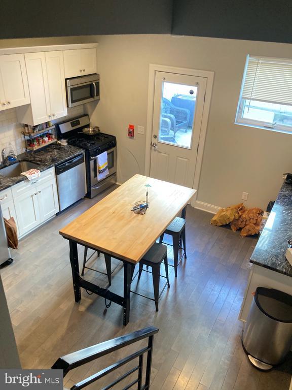 Photo - 1212 N Front St Unit A