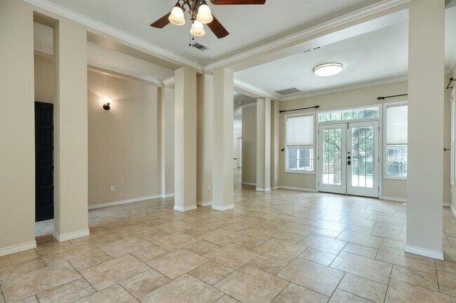 Photo - 1629 Chesterwood Cove