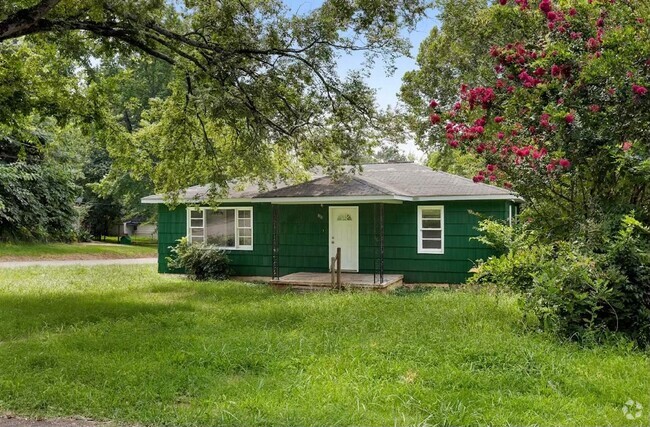 Building Photo - 1800 Matthews Ave Rental