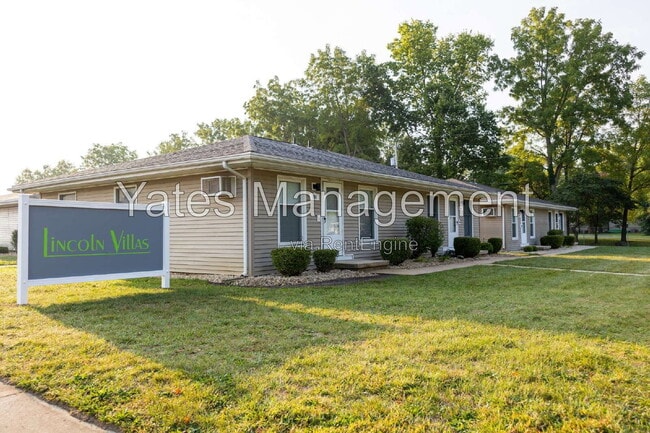 Photo - 1121 E Lincoln St