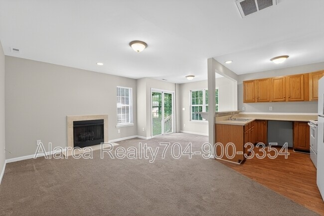 Photo - 5620 Ilford St