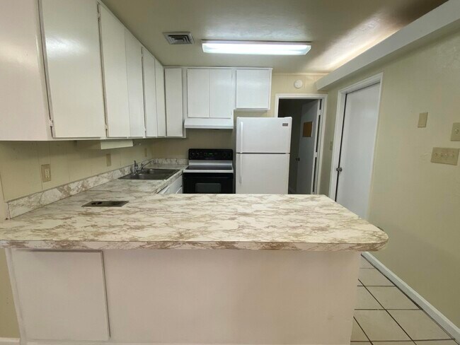 Photo - 3205 Gallant Fox Trail