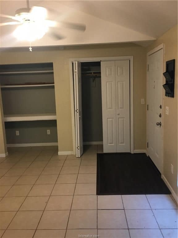 Photo - 500 Nagle St