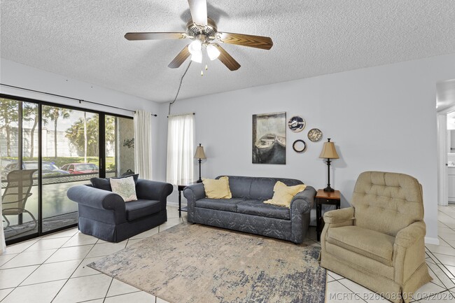 Photo - 1004 Green Pine Blvd Unit A1