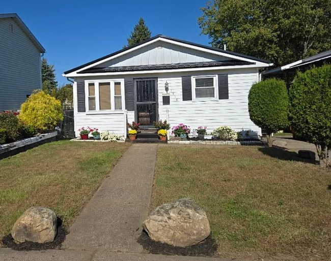 Front - 1416 E 35th St Rental