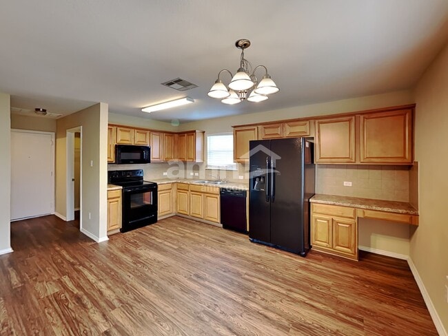 Photo - 1011 Aiken Dr