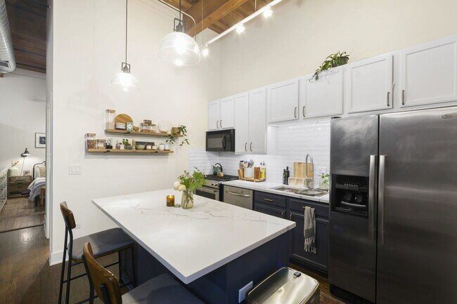 Photo - 1500 W Monroe St Unit 408