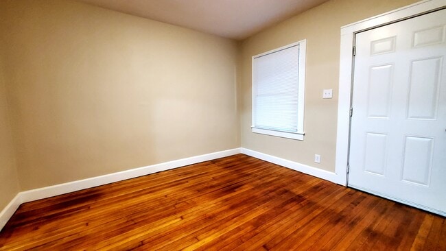 Photo - 1825 S East St