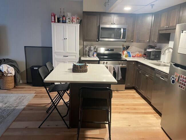 Photo - Renovated University Gateway 2 Bed 2 Bath!