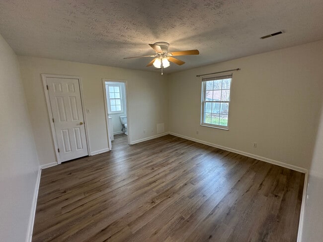 Photo - 7643 Cotton Patch Rd