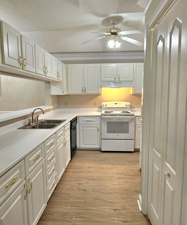 230 Tall Timbers Rd