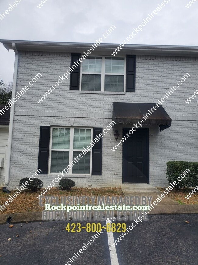 Photo - 3 Bedroom 2 Bath Townhouse