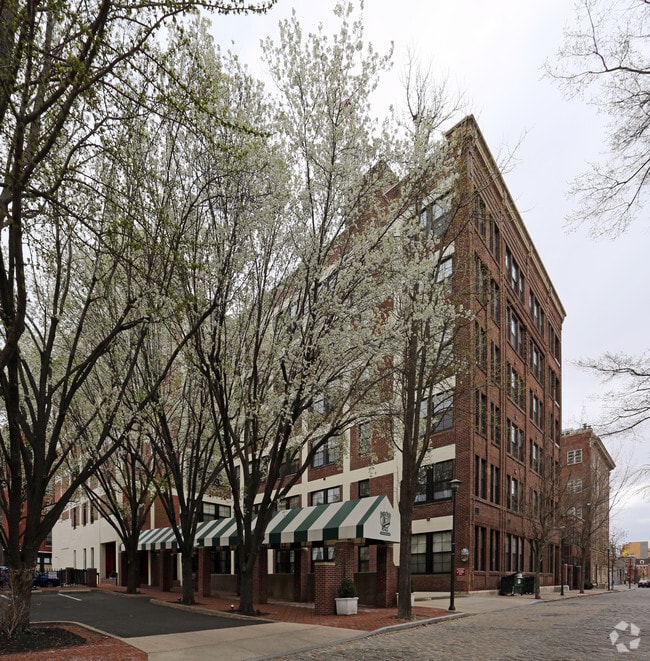 Foto principal - BridgeView Place