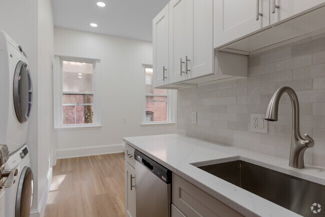 Building Photo - 99 Saint Botolph St Unit 6 Rental