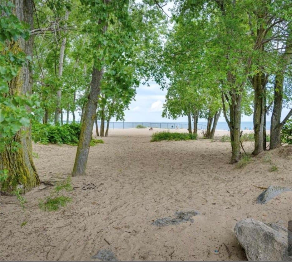 Photo - 182 Lake Bluff Rd