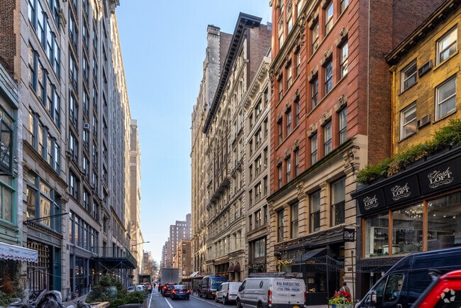 Photo - The Bullmoose