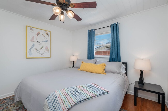 Photo - 123 Archdale Dr