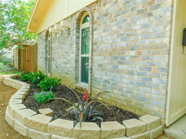 Photo - 1108 Winterwood Dr