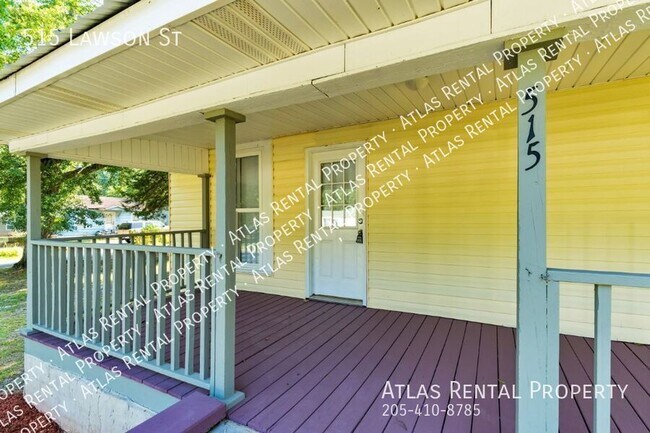 Photo - 515 Lawson St