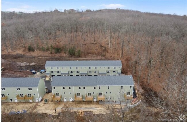 Building Photo - 455R Sherman Ave Unit 23 Rental