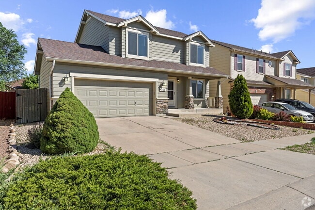 Building Photo - Beautiful 3-Bedroom Home with Bonus Room a...