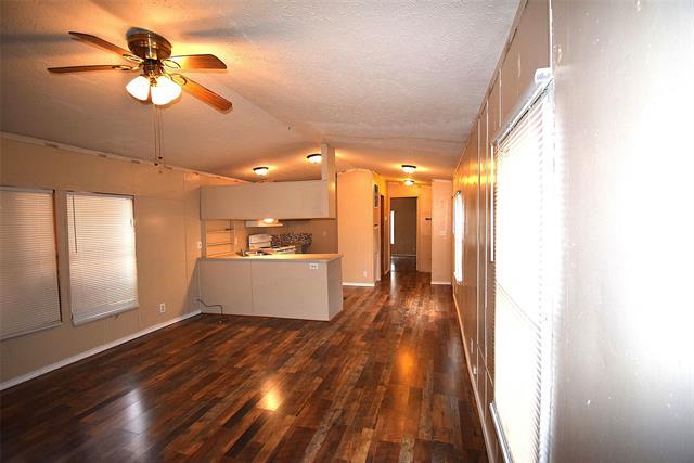 Building Photo - 6000 Spring Creek Rd