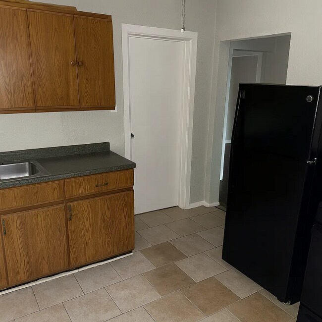 Photo - 6225 S Dorchester Ave Unidad 3